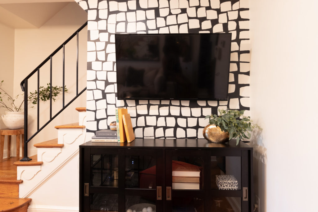 Rashida Banks_The Home Depot_black and white patterned wall